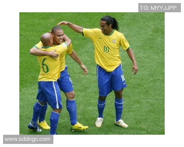 足球神话的传奇旅程从草根到巅峰的奋斗与荣耀